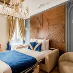 Merveil - Luxury Suite - Louvre - Palestro